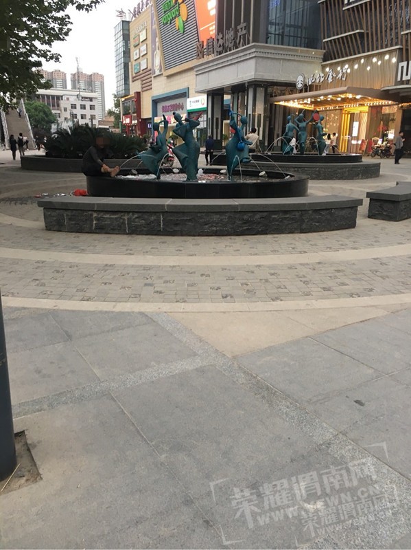 091453kcsscleee3ze668a.jpg