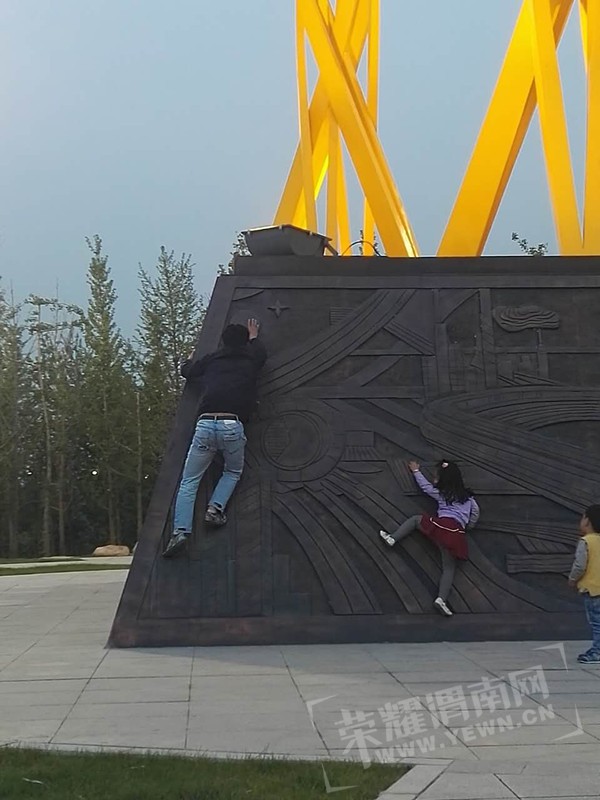 092733pmmd956kk6y1nl11.jpg