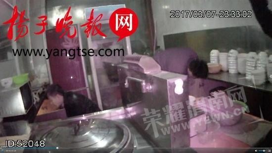 154227heii6gsln8uzxi8i.jpg