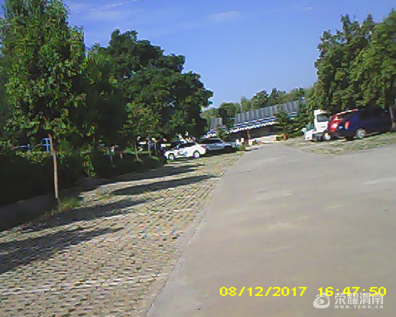 PICT0056.jpg