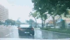 201709090501231504947683369_small.gif