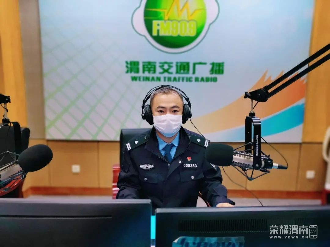 160511k00k5wy5g6oif90g.jpg