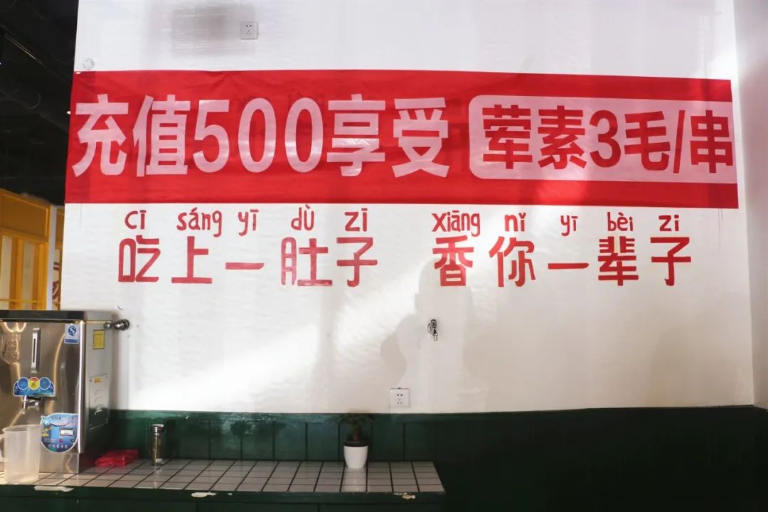 182850d81t2w7tmrym87c5.jpg