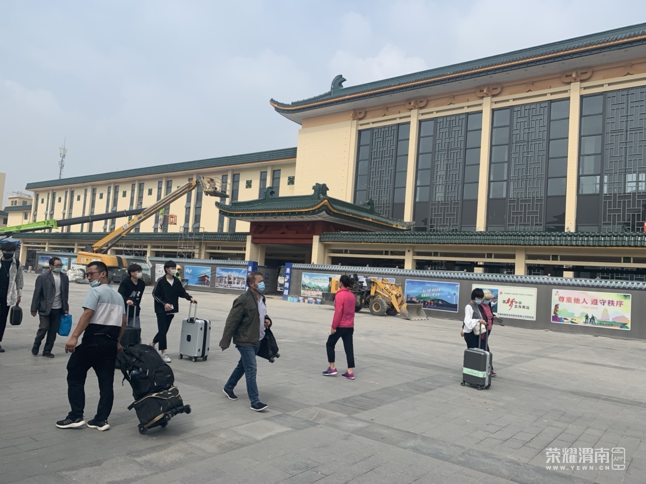 西安火车站门面修葺完成,看看是不是古朴又大气!