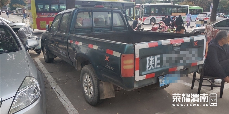 141942p4gdeqxvgmxmx4mm.jpg