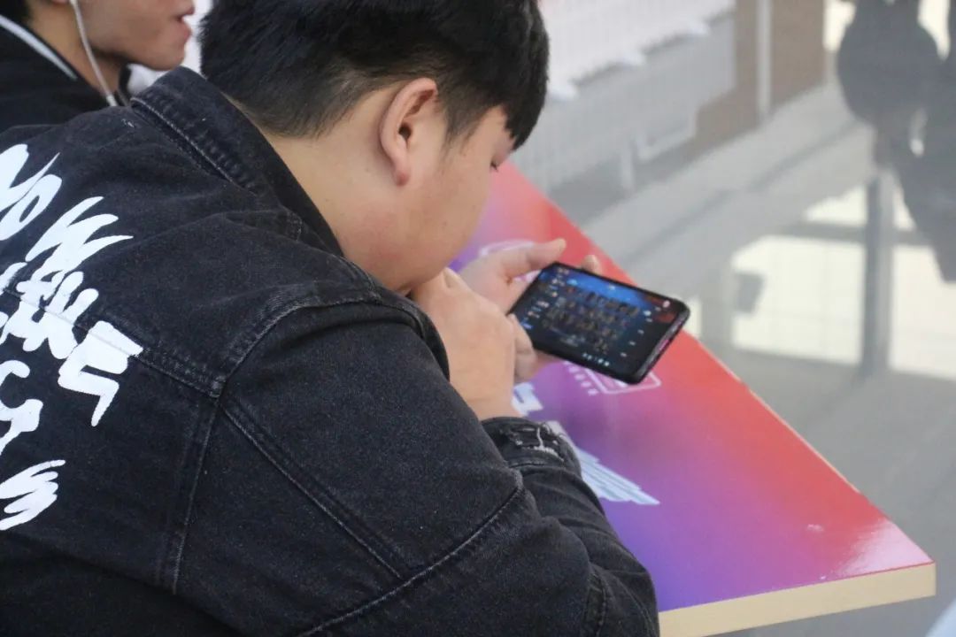 113447w85psqs0jgpzlcjp.jpg