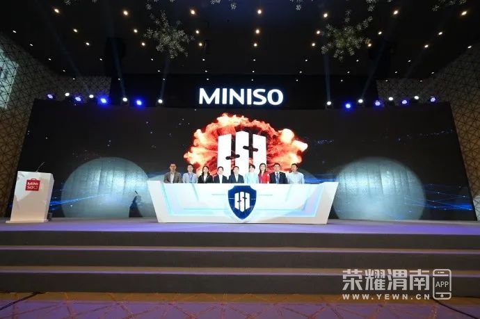 140855iwqf1v1x1elsqv12.jpg