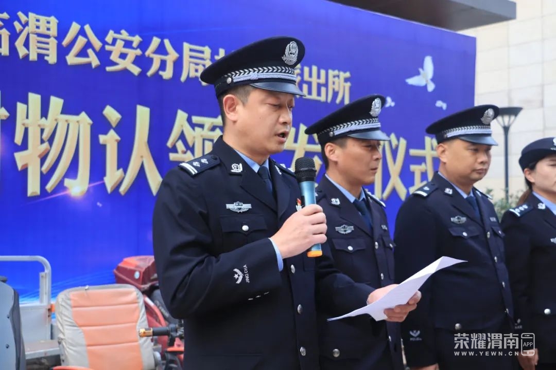 172029belr233p66lyipii.jpg