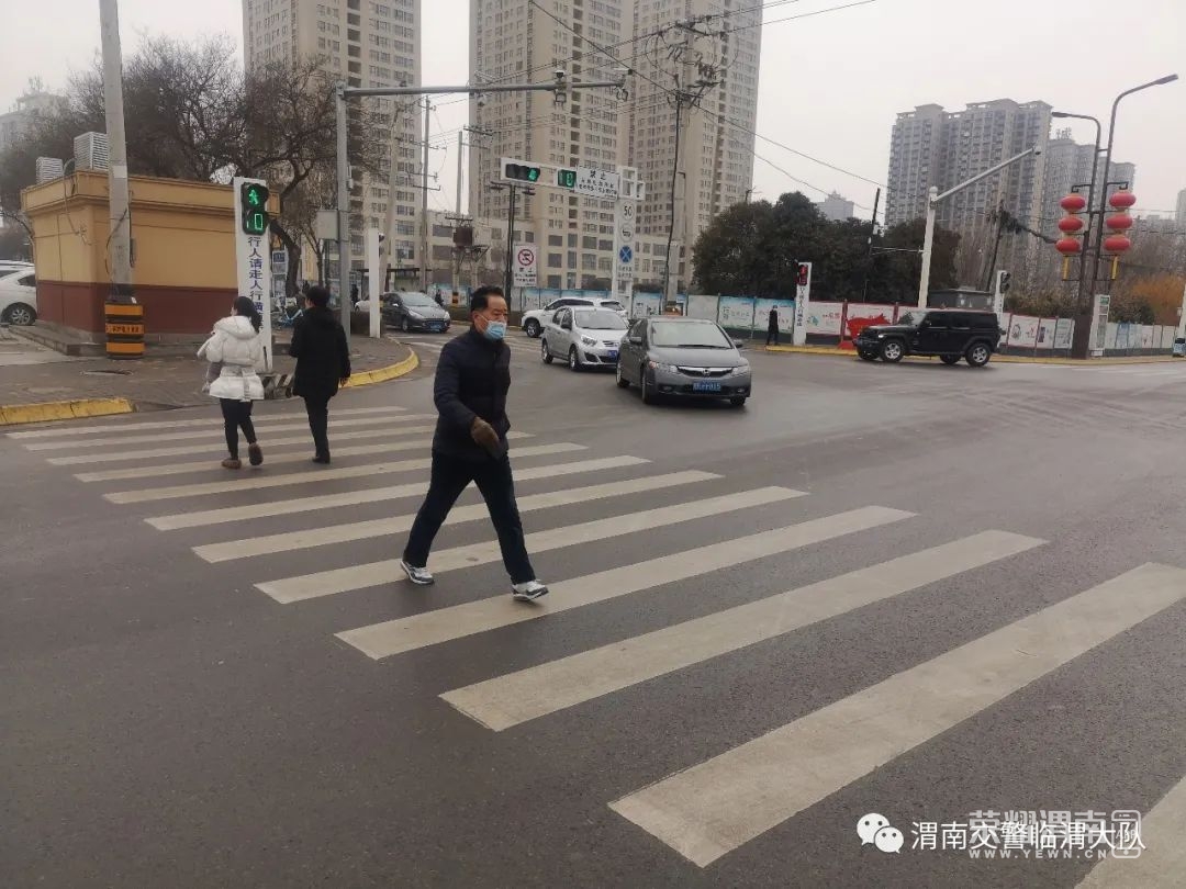 151953nyb03vbyzvbyvyzz.jpg