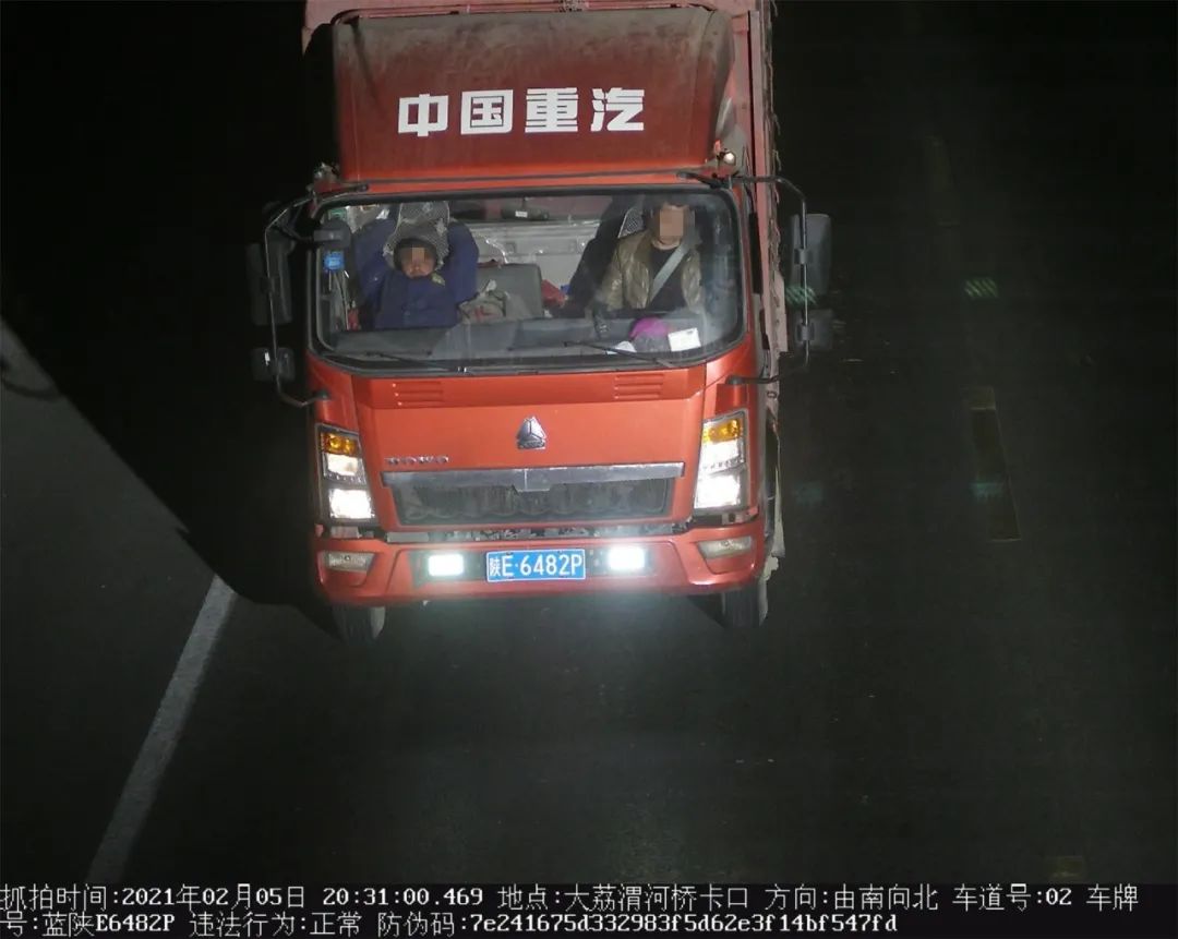 091438h399ttk90s9obplk.jpg