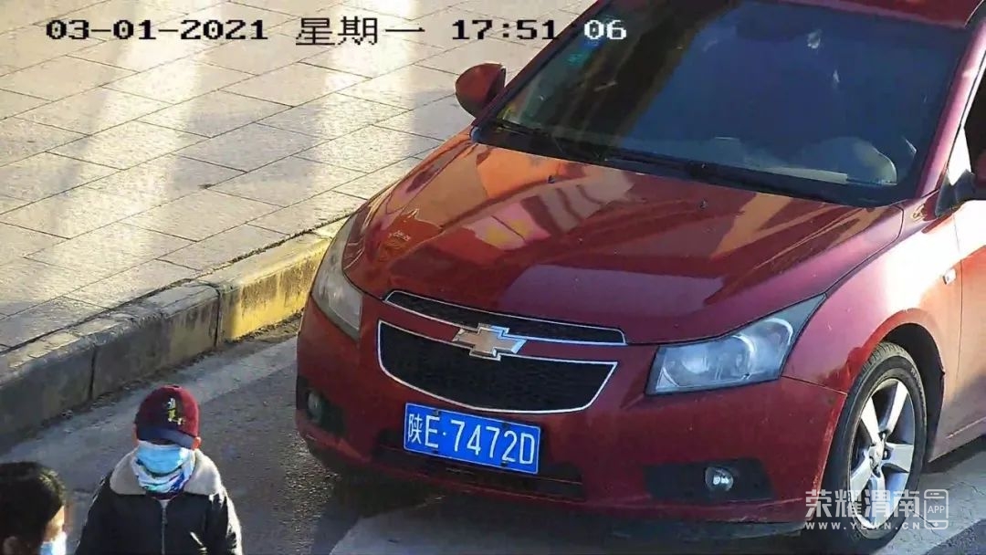 162520ei1hhip7qarapfhr.jpg