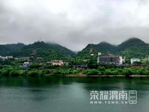 091442zfaa8rzhcrah88hh.jpg