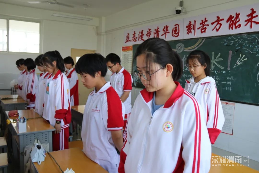 150751sxwmfzp9r0kkvnmv.jpg