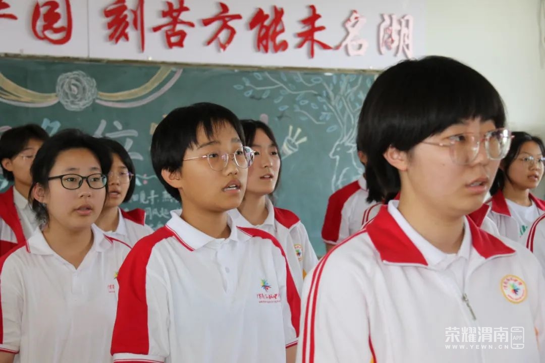 150752zj3o4jtsqt4gdms2.jpg