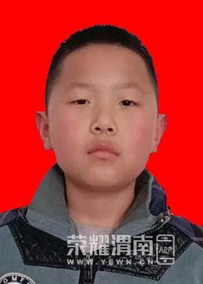 175856kj3zqg02oi00sxzr.jpg