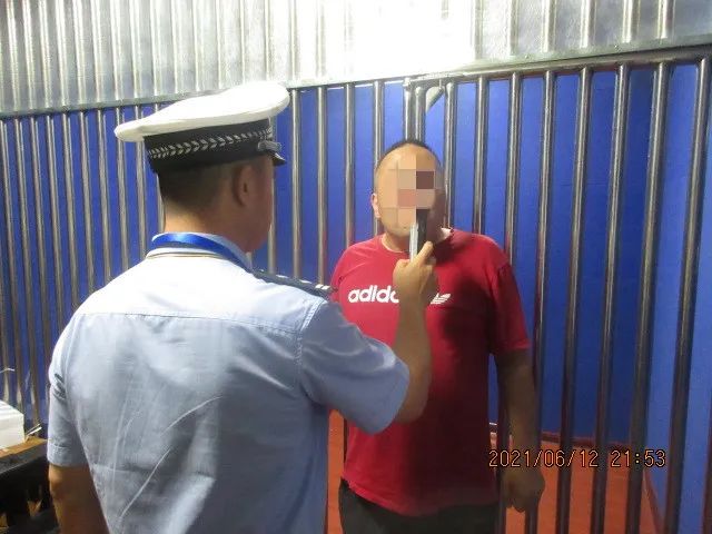 163259lqciqoic98cnw55a.jpg