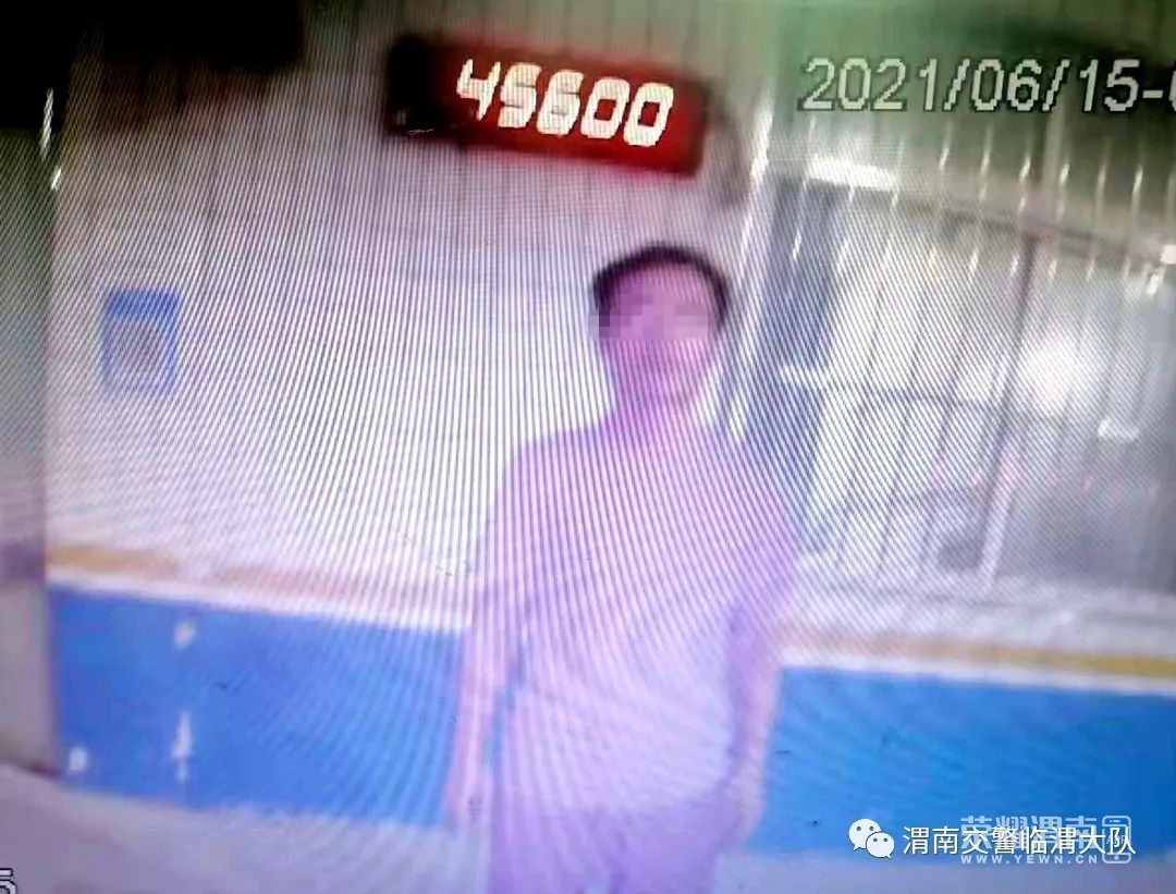 103915uijiph5rdfanzpzf.jpg