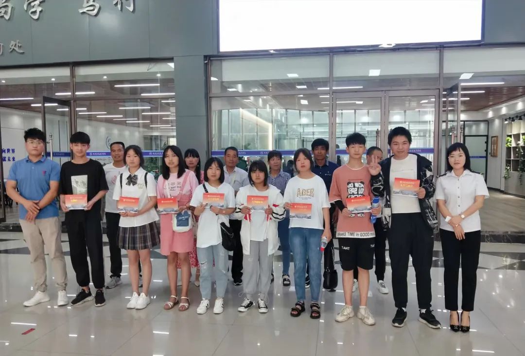 162802tpjkp933x4fnjj33.jpg