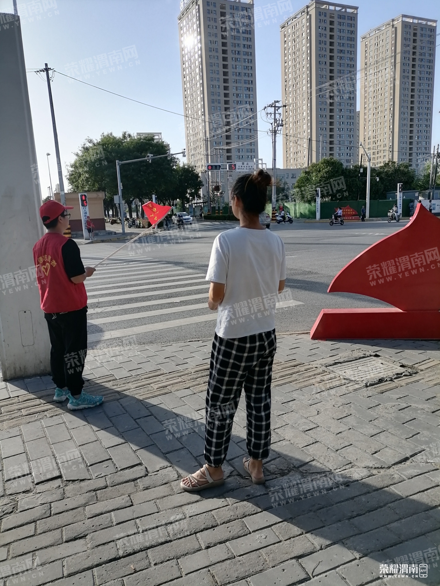 182130od5m91ndd9fb98a2.jpg