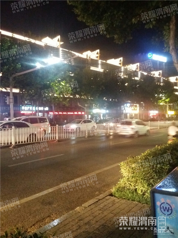 102019siui5i11kpn1vpyk.jpg