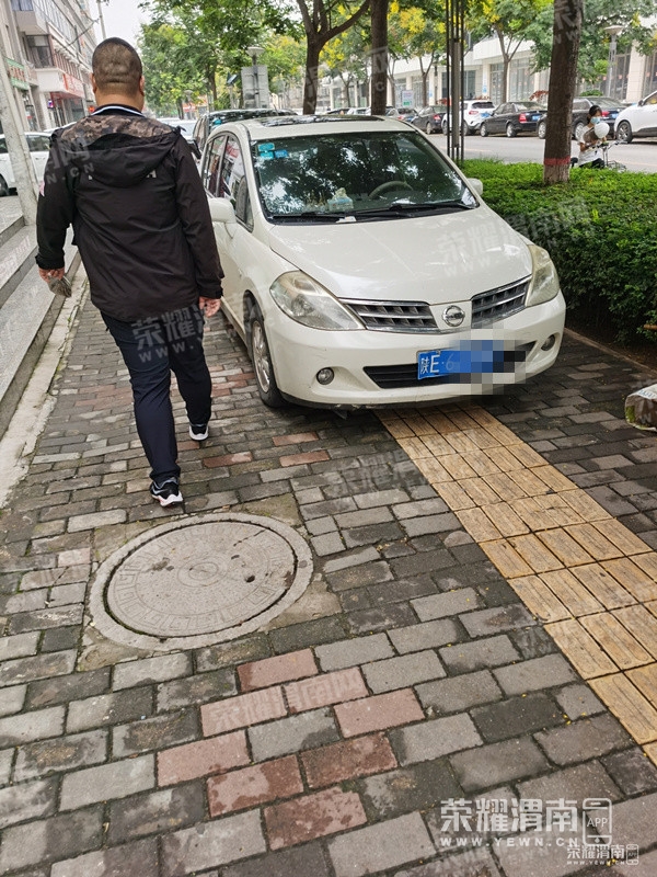 122112j477w4vmqqw67omo.jpg