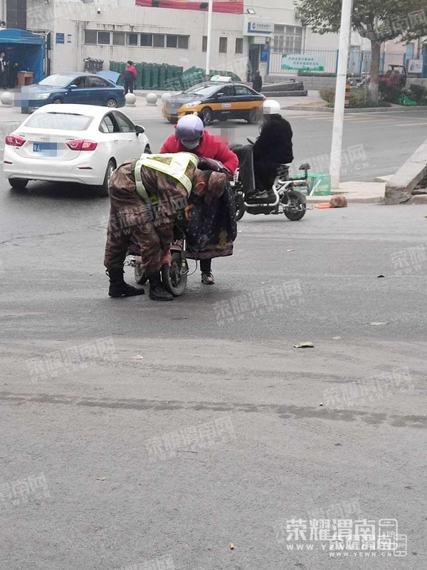 102150bs0uphub9bewa2oe_����.jpg