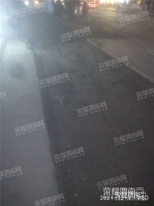 213653re7zqx9qrmeq0768_����.jpg