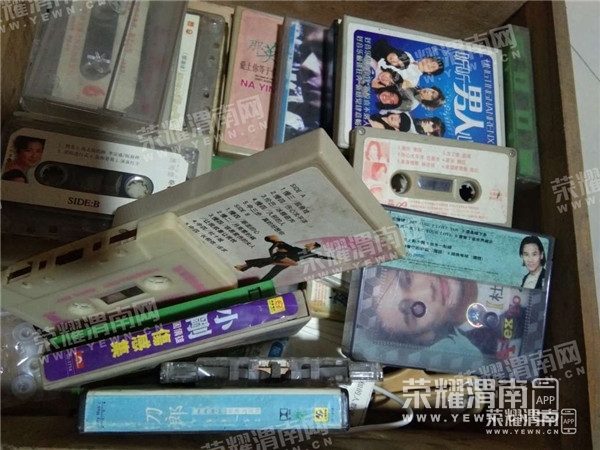 124711dgq81aw421yz87fl.jpg