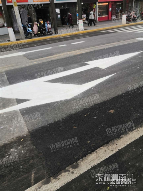 123829yae7d7d37dszdlxv_����.jpg