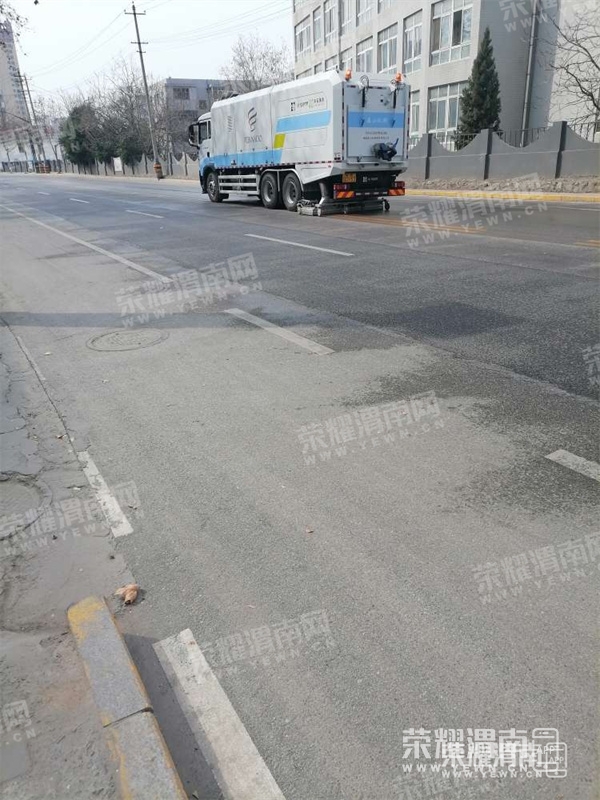 153134kqtkywgg5slkm8za.jpg