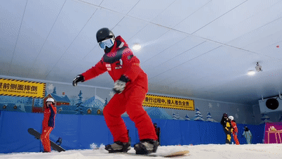 143636kndqw57bqbhsc2hb.gif
