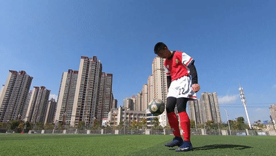 143638dzk7tz2y4yyz1xy7.gif