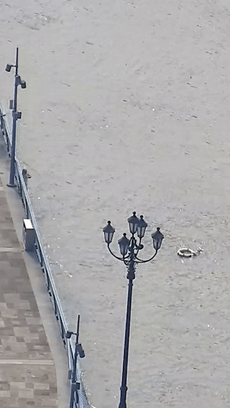 171512e7sjzpd020rkf9k7.gif