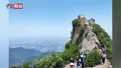 161521nfkfcakxc6carlo4.gif