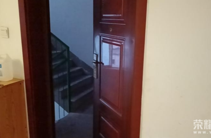 162515ux90n19giy1grtyq.png