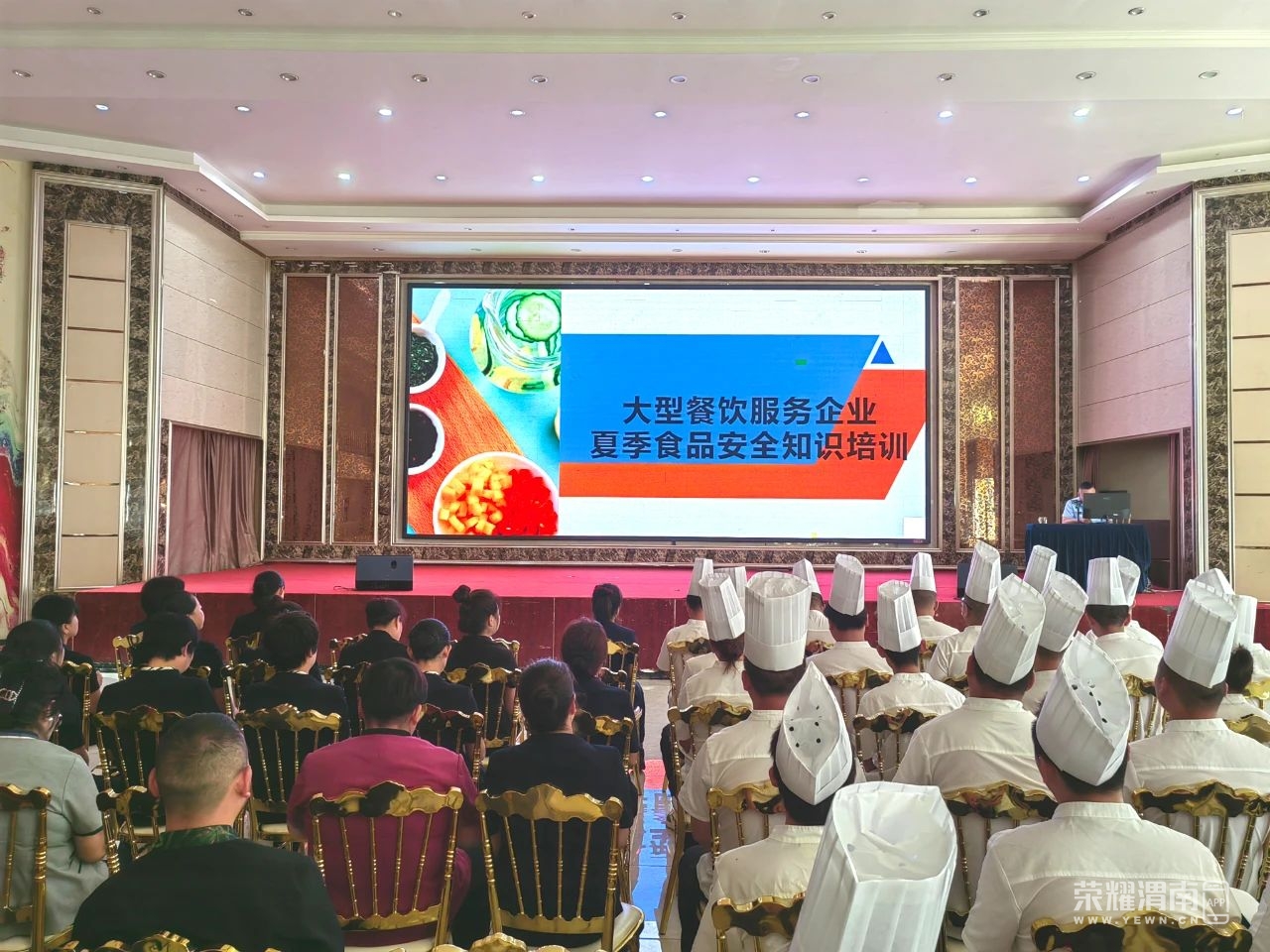 153657t0zglaogpfl4o3aw.jpeg