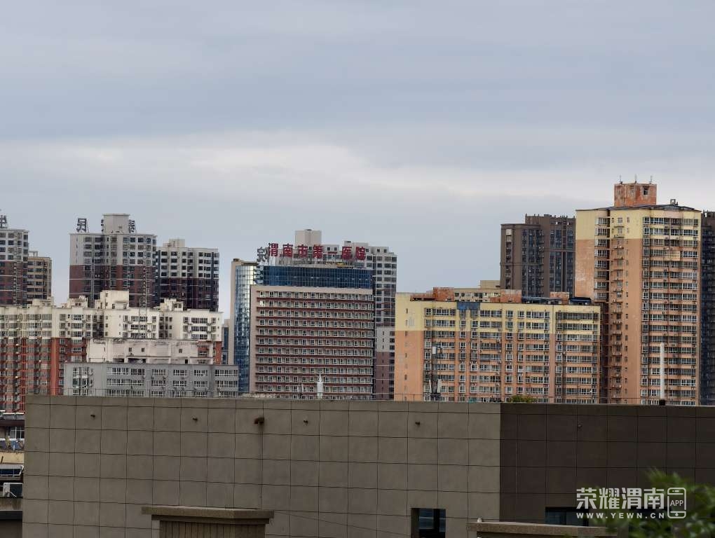 20250923165614front2_0_71306_FvB8-AuYKxCv3rKhEX741EnTXmHb.jpg