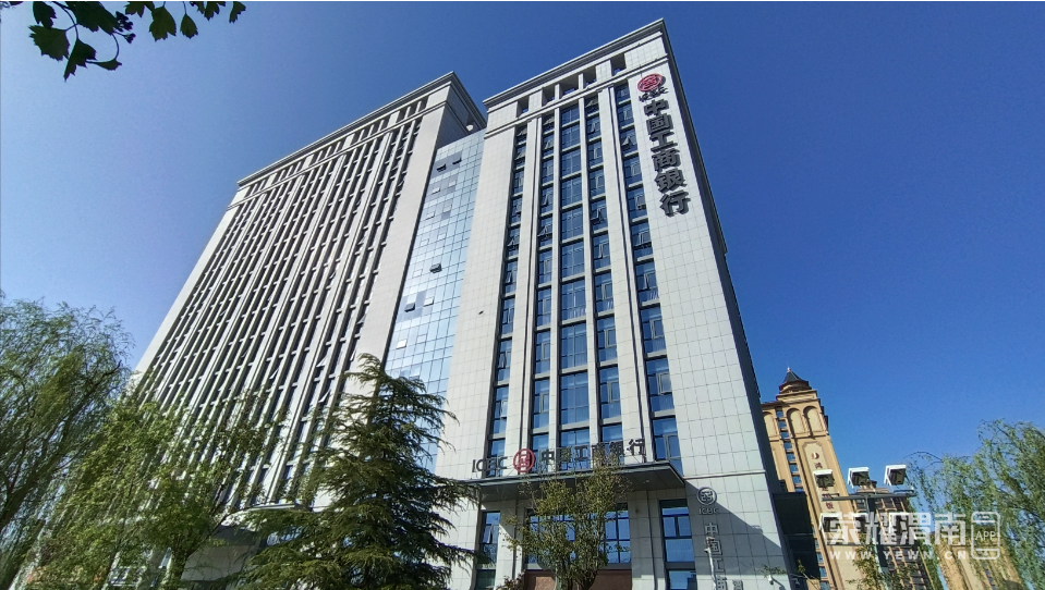 ����μ�Ϸ��н��ڻ�ˮ���ܹ�ҵ����