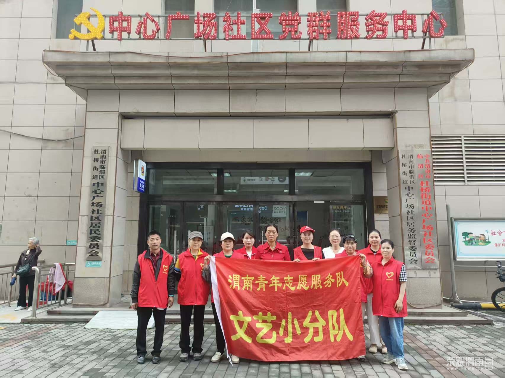 185207umxzi3ipew1sn9be.jpg