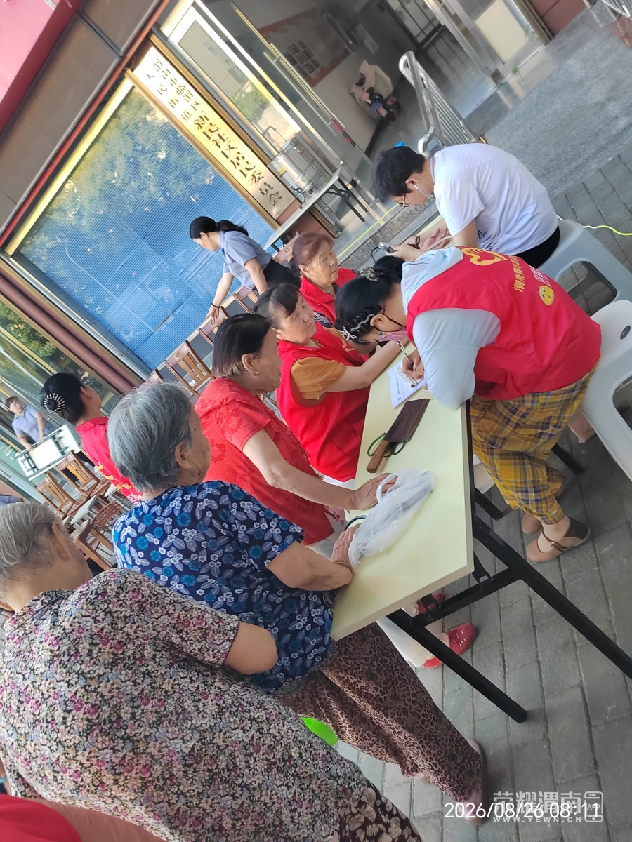 180242q91v11au15aazl5u.jpg