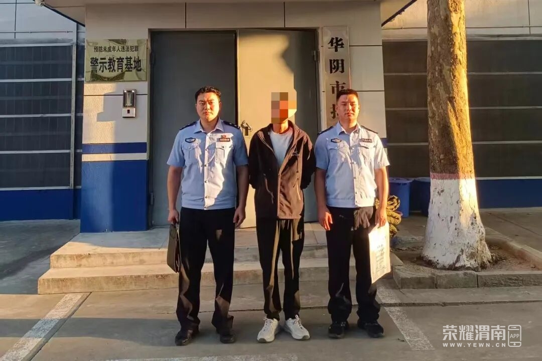 111017hh5x220e9yxu52bz.jpeg