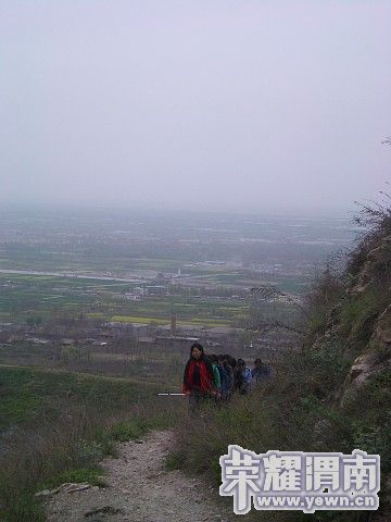img029.jpg