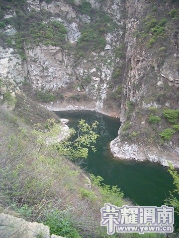 img030.jpg